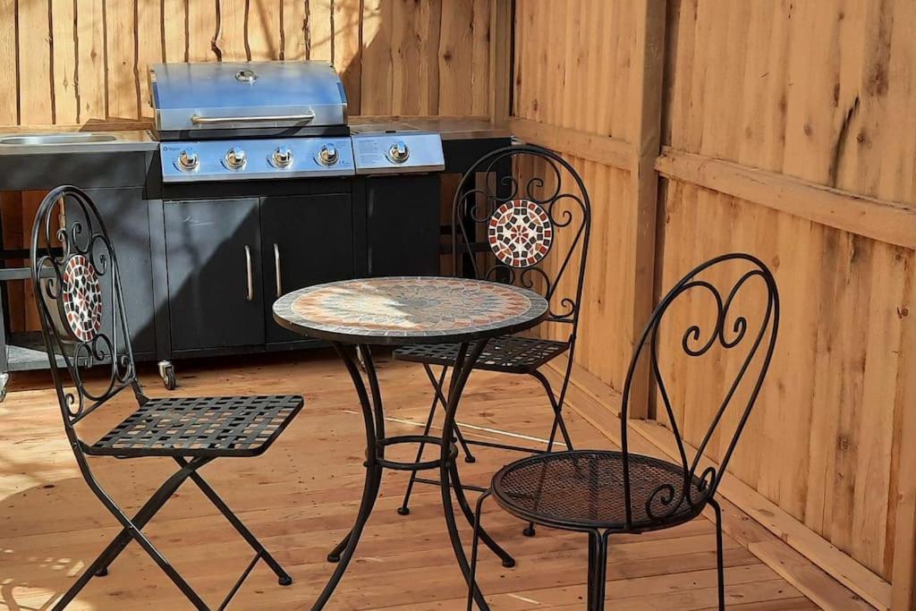 Zirkuswagen Glamping Fuer 2 Mit Veranda Kueche Netflix Parken Und Hofladen Steinhofel エクステリア 写真