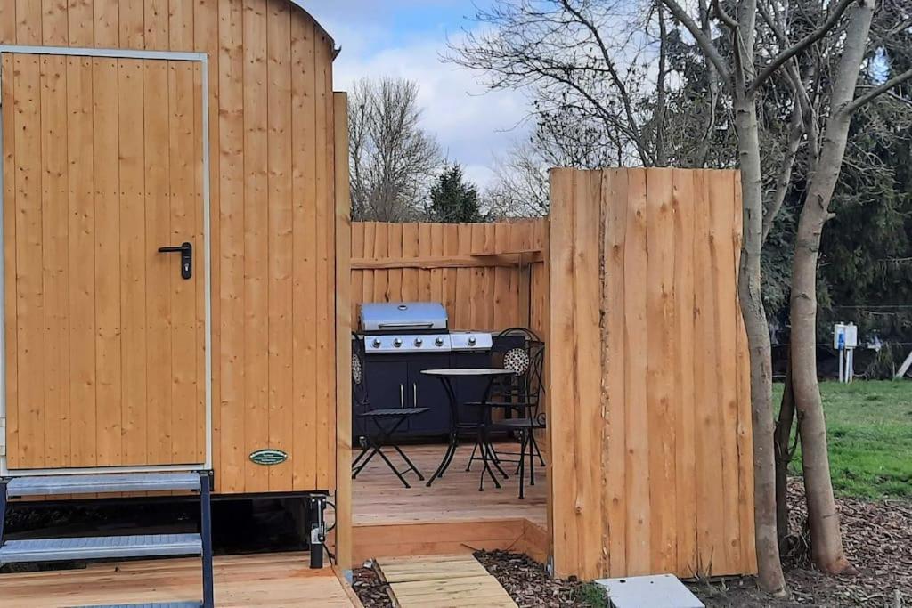 Zirkuswagen Glamping Fuer 2 Mit Veranda Kueche Netflix Parken Und Hofladen Steinhofel エクステリア 写真